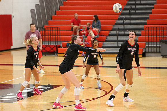 Centennial vs Cambridge-Isanti Girls Varsity Volleyball 94
