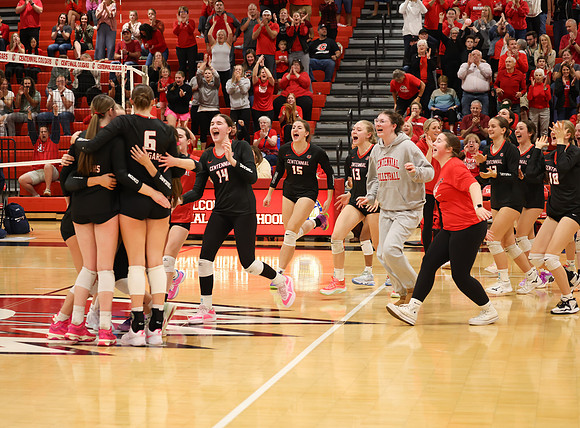 Centennial vs Blaine Girls Varsity Volleyball 336