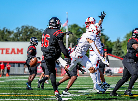 Centennial vs Coon Rapids Varsity Football 124