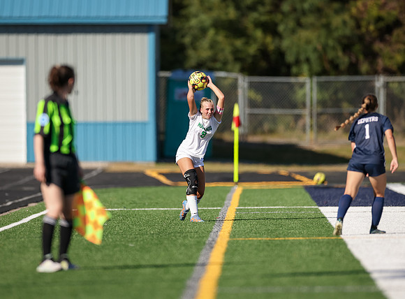Mounds View vs Mahtomedi Girls Varisty Soccer 138