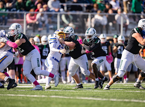 Mounds View vs STMA Varsity Football 129