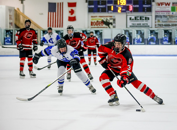 Centennial vs Cambridge Isanti Hockey 226