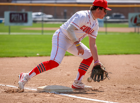 Centennial vs Mahtomedi Baseball 143
