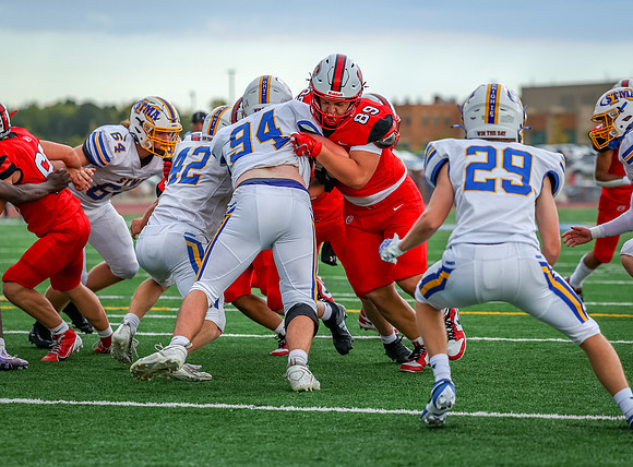 Centennial vs STMA JV Football 31