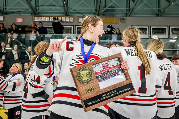 Centennial vs Maple Grove Varsity Hockey 353