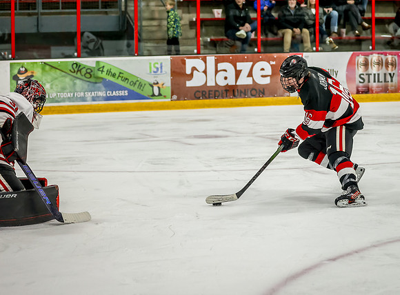 Centennial vs Stillwater Varsity Hockey 27