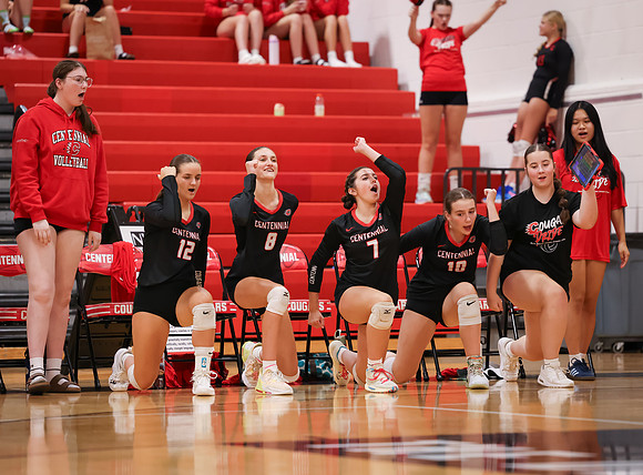 Centennial vs Osseo Girls Varsity Volleyball 185