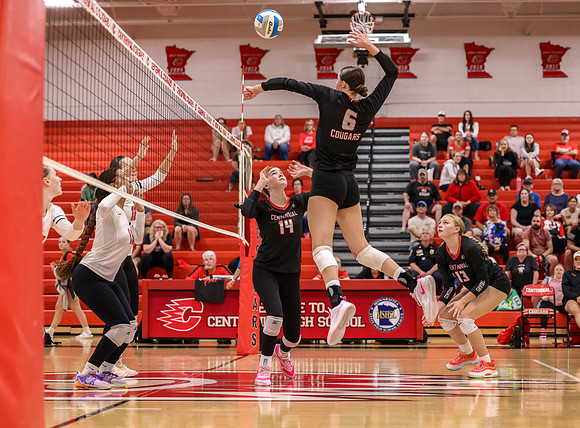 Centennial vs Coon Rapids Girls Varsity Volleyball 159