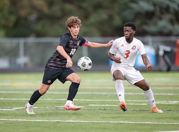 Centennial vs Osseo Varsity Soccer 75