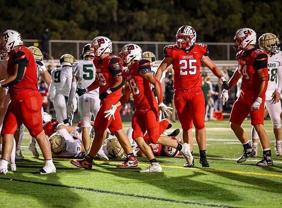 Centennial vs Rochester Mayo Varsity Football 113