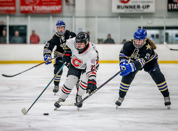 Centennial vs Holy Angels Varsity Hockey 112