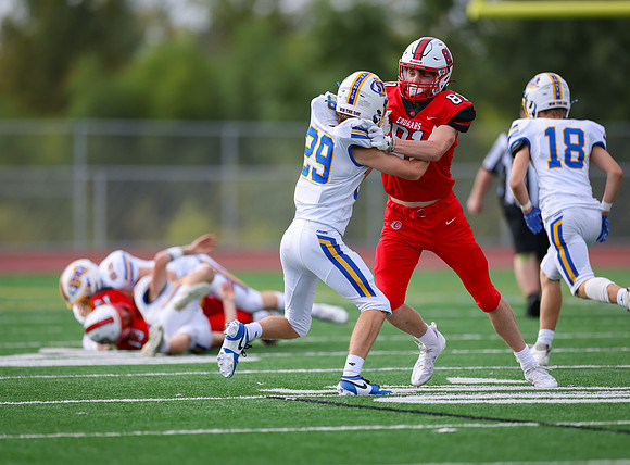 Centennial vs STMA JV Football 81