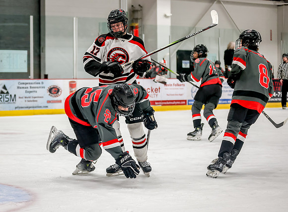 Centennial vs St Cloud Hockey 212